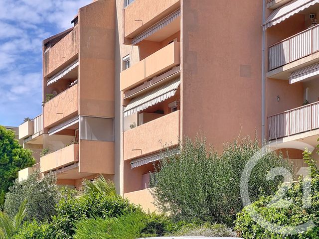 Appartement F3 à louer - 3 pièces - 58.55 m2 - ST LAURENT DU VAR - 06 - PROVENCE-ALPES-COTE-D-AZUR - Century 21 Villas D'Azur