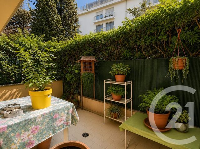 Appartement F1 à vendre - 1 pièce - 32.74 m2 - NICE - 06 - PROVENCE-ALPES-COTE-D-AZUR - Century 21 Villas D'Azur