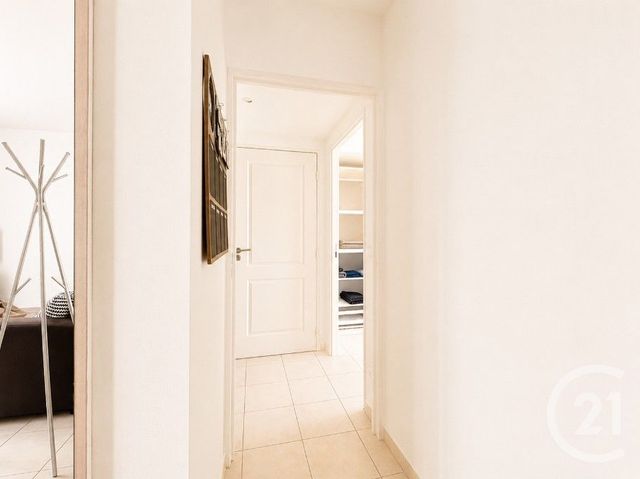 Appartement à louer - 2 pièces - 46.25 m2 - CAGNES SUR MER - 06 - PROVENCE-ALPES-COTE-D-AZUR - Century 21 Villas D'Azur