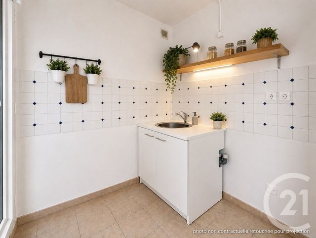 Appartement Studio à vendre - 1 pièce - 23.39 m2 - ST LAURENT DU VAR - 06 - PROVENCE-ALPES-COTE-D-AZUR - Century 21 Villas D'Azur