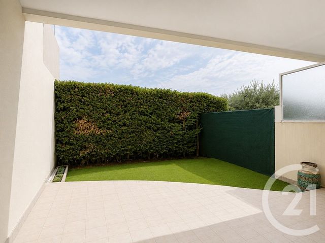 Appartement Studio à vendre - 1 pièce - 23.39 m2 - ST LAURENT DU VAR - 06 - PROVENCE-ALPES-COTE-D-AZUR - Century 21 Villas D'Azur