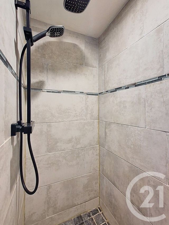 Appartement Studio à louer - 1 pièce - 25.57 m2 - CAGNES SUR MER - 06 - PROVENCE-ALPES-COTE-D-AZUR - Century 21 Villas D'Azur