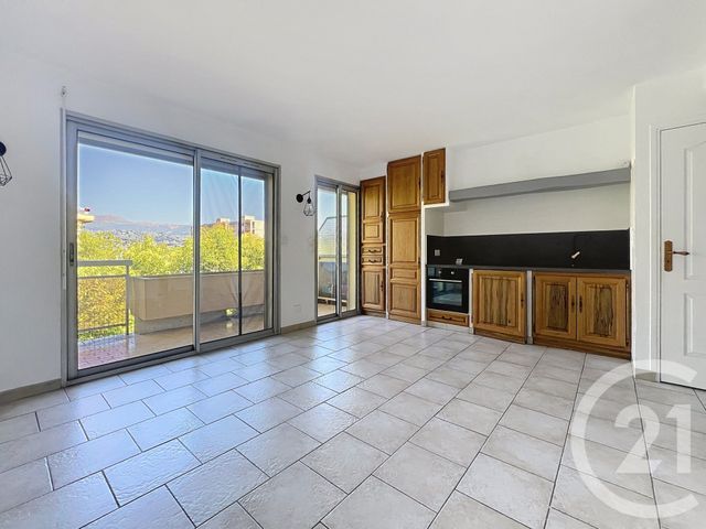 Appartement Studio à louer - 1 pièce - 25.57 m2 - CAGNES SUR MER - 06 - PROVENCE-ALPES-COTE-D-AZUR - Century 21 Villas D'Azur