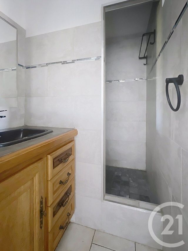 Appartement Studio à louer - 1 pièce - 25.57 m2 - CAGNES SUR MER - 06 - PROVENCE-ALPES-COTE-D-AZUR - Century 21 Villas D'Azur