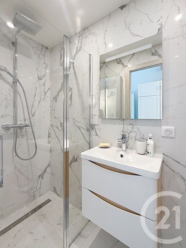 maison à vendre - 6 pièces - 210.73 m2 - CAGNES SUR MER - 06 - PROVENCE-ALPES-COTE-D-AZUR - Century 21 Villas D'Azur
