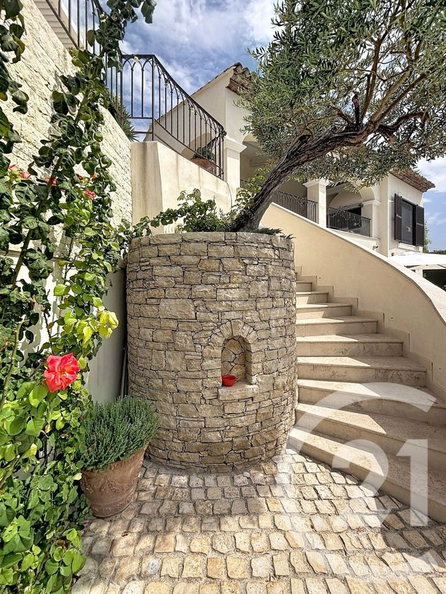 maison à vendre - 6 pièces - 210.73 m2 - CAGNES SUR MER - 06 - PROVENCE-ALPES-COTE-D-AZUR - Century 21 Villas D'Azur