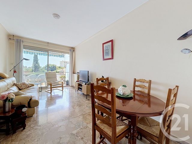 Appartement F3 à vendre - 3 pièces - 66.41 m2 - CAGNES SUR MER - 06 - PROVENCE-ALPES-COTE-D-AZUR - Century 21 Villas D'Azur