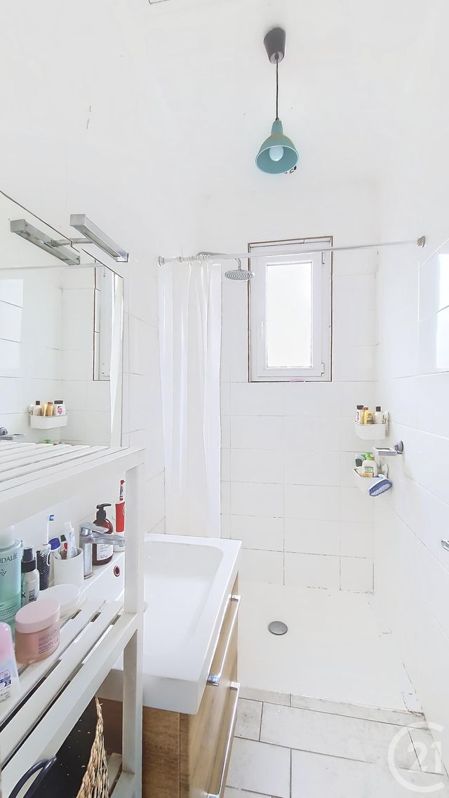 maison à vendre - 3 pièces - 64.0 m2 - CAGNES SUR MER - 06 - PROVENCE-ALPES-COTE-D-AZUR - Century 21 Villas D'Azur